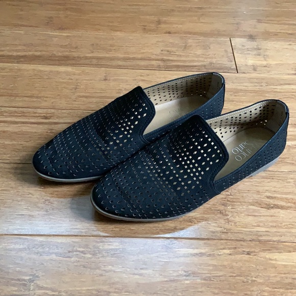 FRANCO SARTO Women’s Black Faryn Slip-on sz 8 - Picture 2 of 5